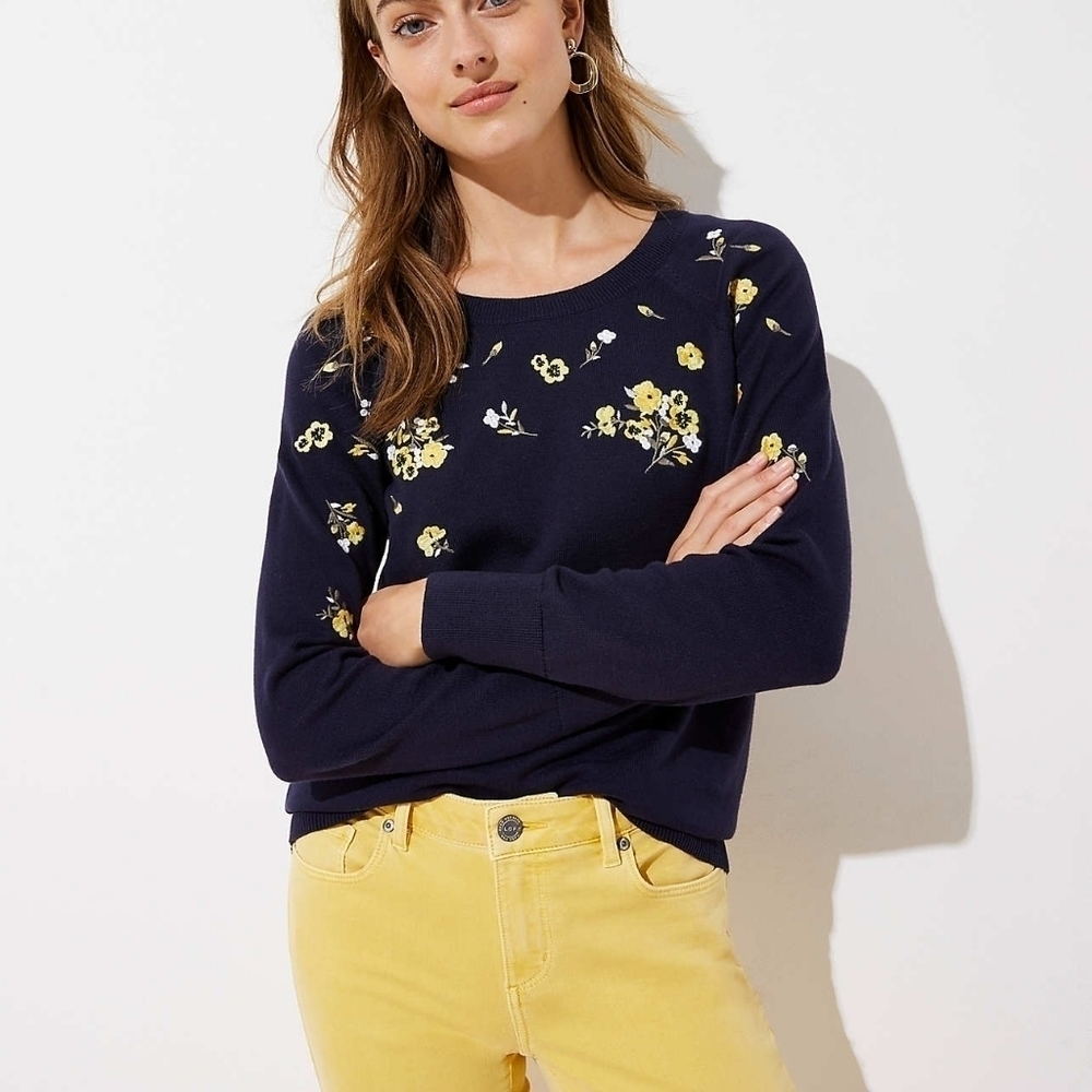 LOFT floral embroidered sweater navy blue yellow Women's Size XS